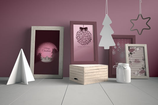 Free Set Of Paintings On Wall With Christmas Concept Psd