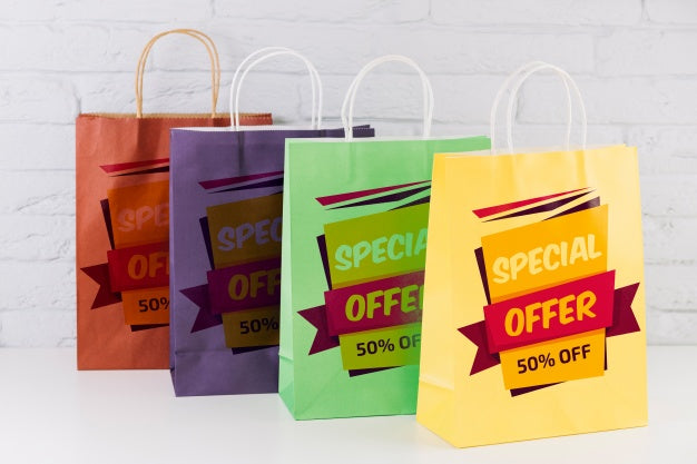 Free Shopping Bag Mockup In Different Colors Psd