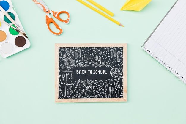 Free Slate Mockup With Back To School Concept Psd