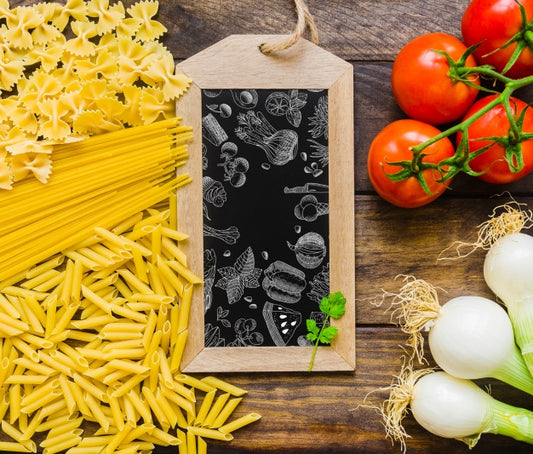 Free Slate Mockup With Pasta And Vegetables Concept Psd