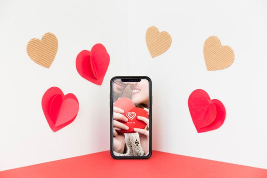 Free Smartphone Mockup In Corner With Valentine Concept Psd