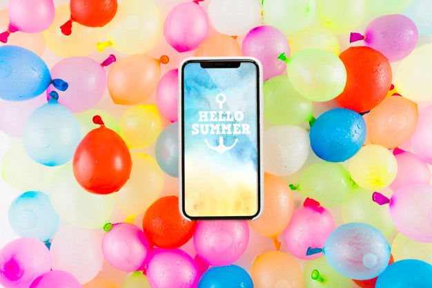 Free Smartphone Mockup With Balloons Psd