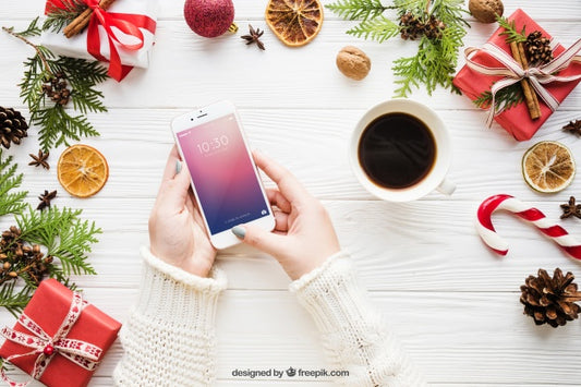 Free Smartphone Mockup With Christmas Design Psd