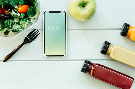 Free Smartphone Mockup With Healthy Food Psd