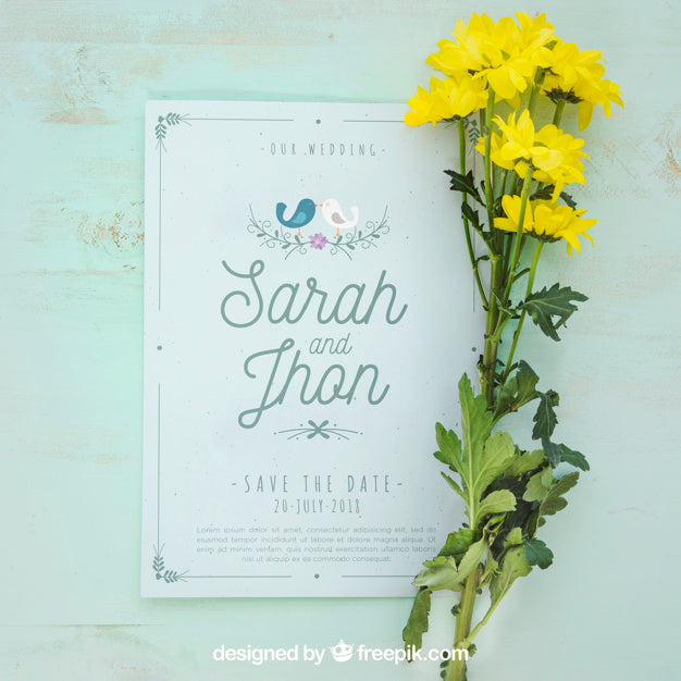 Free Spring Mockup With Card Psd