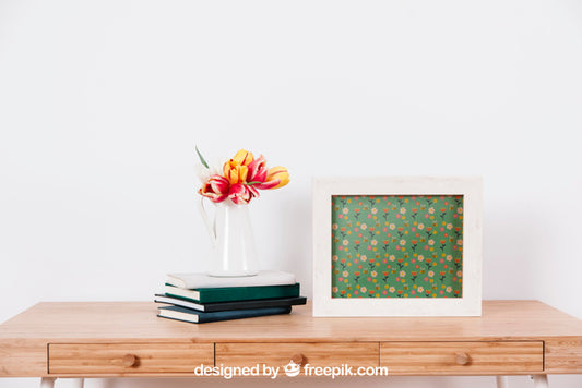 Free Spring Mockup With Frame And Flower Pot Psd