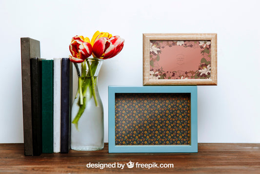 Free Spring Mockup With Two Frames And Vase Of Flowers Psd
