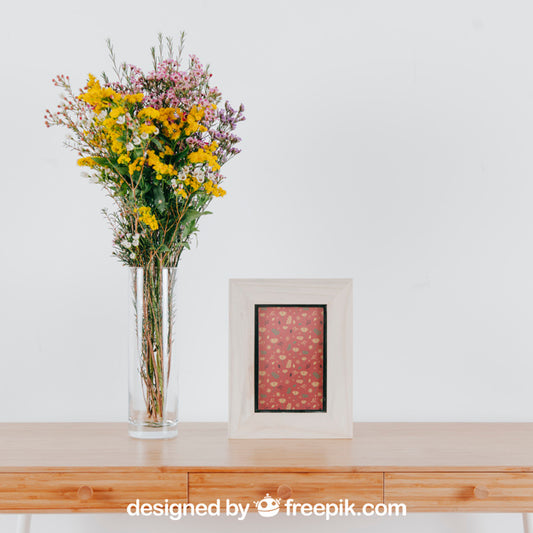 Free Spring Mockup With Vertical Frame And Vase Of Flowers Psd