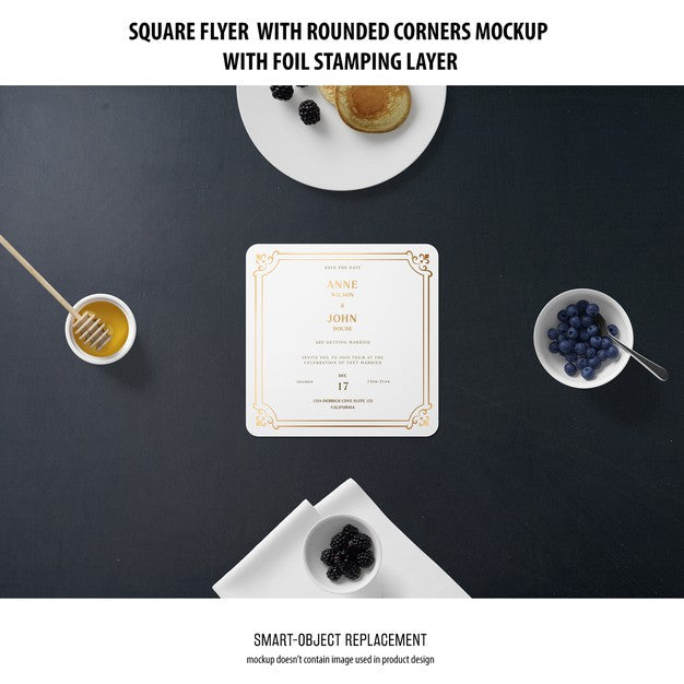 Free Sqaure Flyer Mockup Psd