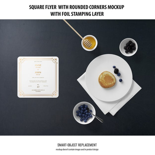 Free Sqaure Flyer Mockup Psd