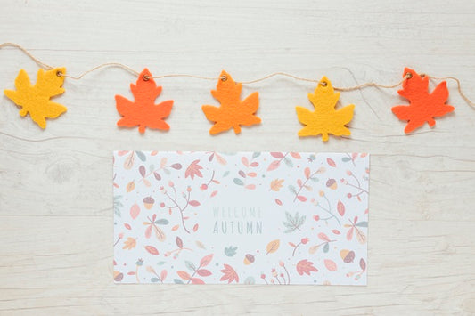 Free String Leaves With Mock-Up Card Psd