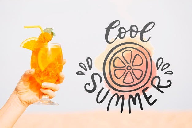 Free Summer Cocktail Concept With Copyspace Mockup Psd