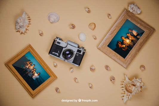 Free Summer Concept With Frames And Camera Psd