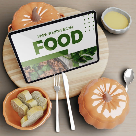 Free Tablet And Table With Thanksgiving Concept Psd