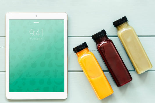 Free Tablet Mockup With Healthy Food Psd