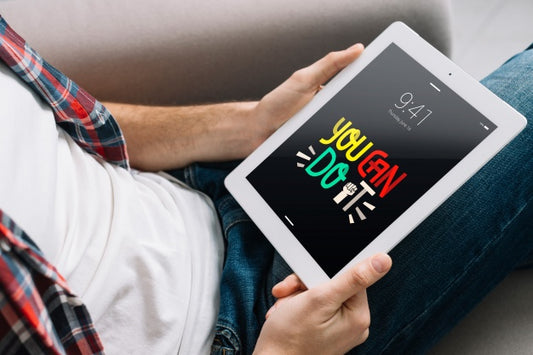 Free Tablet Mockup With Quote Psd