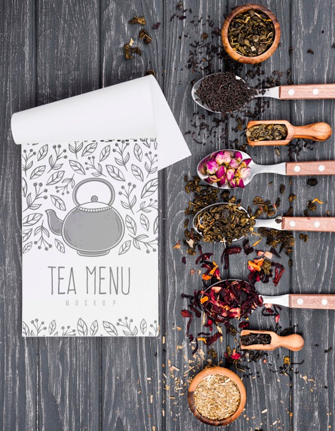 Free Tea Concept On Wooden Table Mock-Up Psd