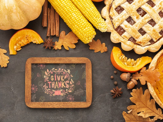 Free Thanksgiving Day With Delicious Food Psd