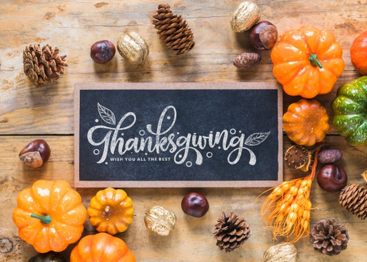 Free Thanksgiving Mockup With Slate Psd
