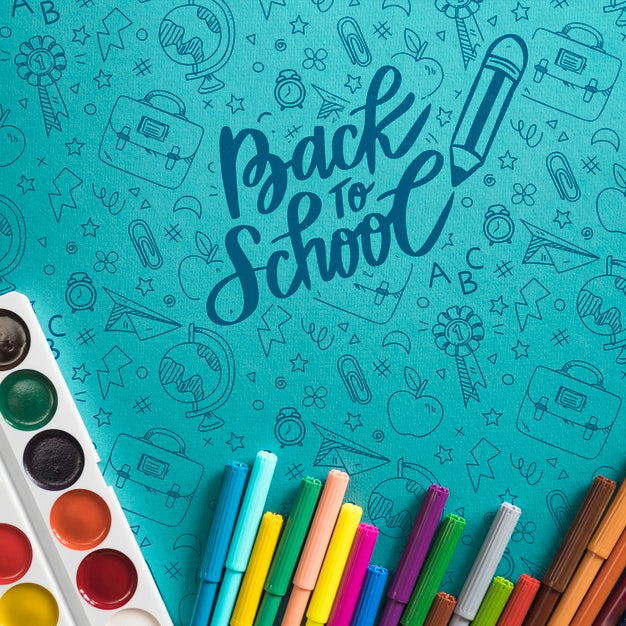 Free Top View Arrangement With Back To School Items Psd
