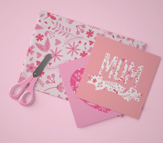 Free Top View Assortment For Mother'S Day With Card Mock-Up Psd