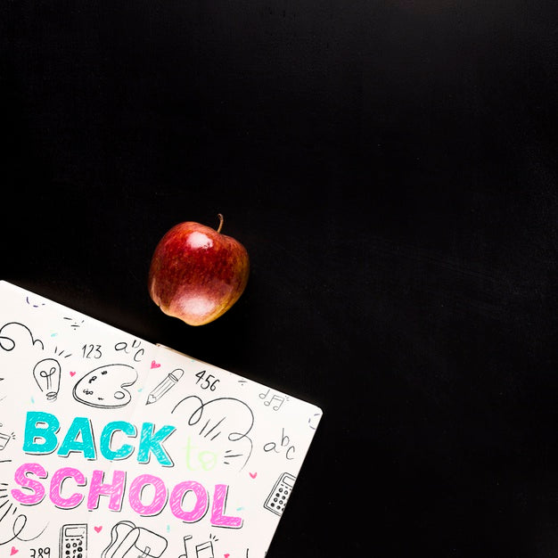 Free Top View Back To School Mock-Up Next To Apple Psd