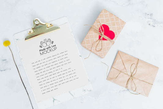 Free Top View Clipboard With Anniversary Gifts Psd