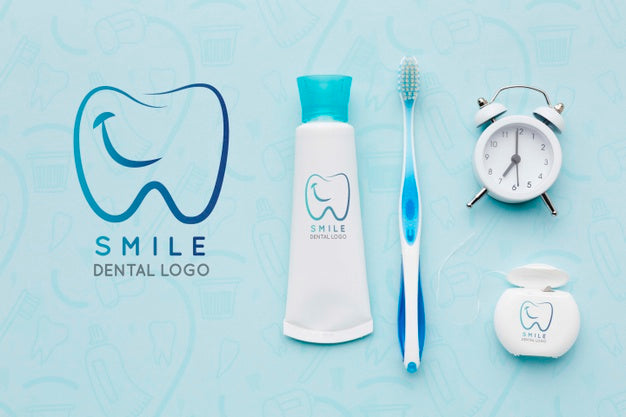 Free Top View Dental Care Accessories With Mock-Up Psd