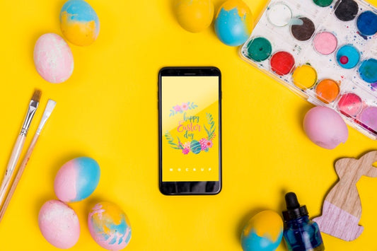 Free Top View Easter Composition With Smartphone Psd