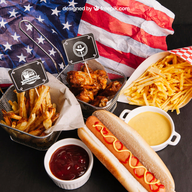 Free Top View Fast Food Mockup With American Flag Psd