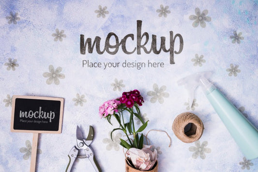 Free Top View Gardening Tools With Small Blackboard Mock-Up Psd