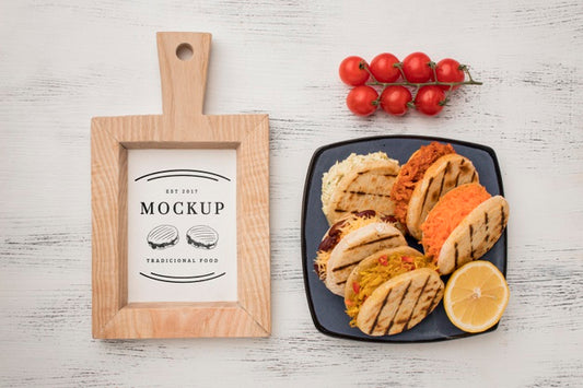 Free Top View Mock-Up Sandwiches And Tomatoes Psd