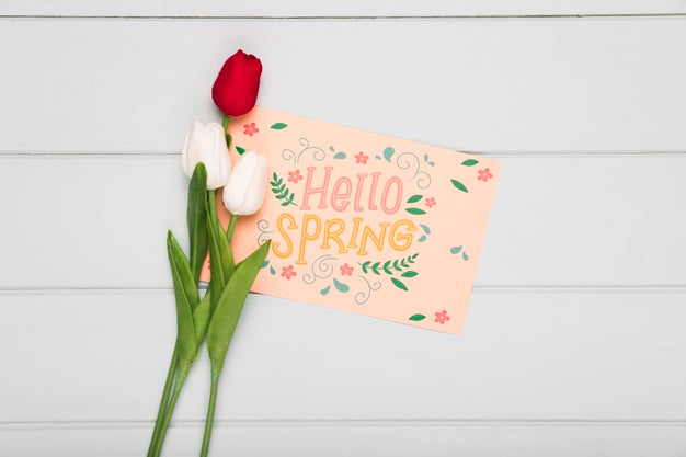 Free Top View Of Card With Spring Tulips Psd