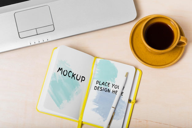 Free Top View Of Desk Concept With Agenda Mock-Up Psd