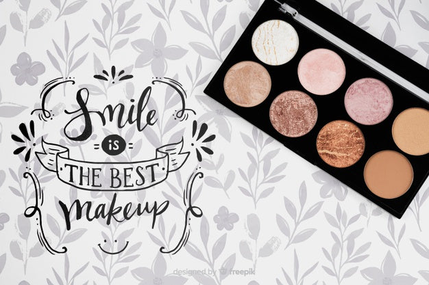 Free Top View Of Palette With Beautiful Shades Mock-Up Psd