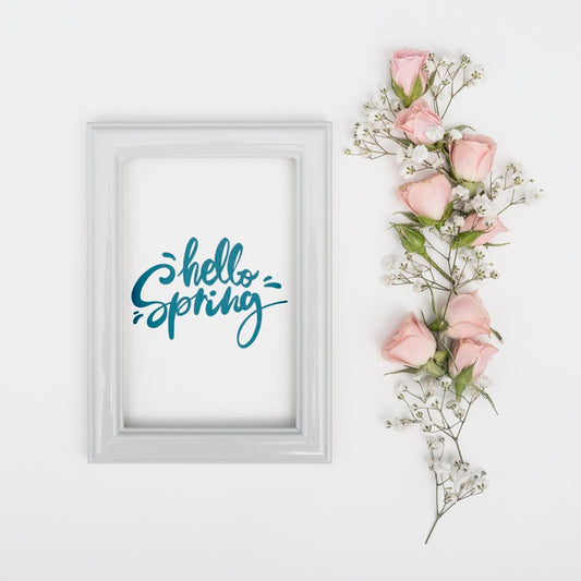 Free Top View Of Spring Roses With Frame Psd