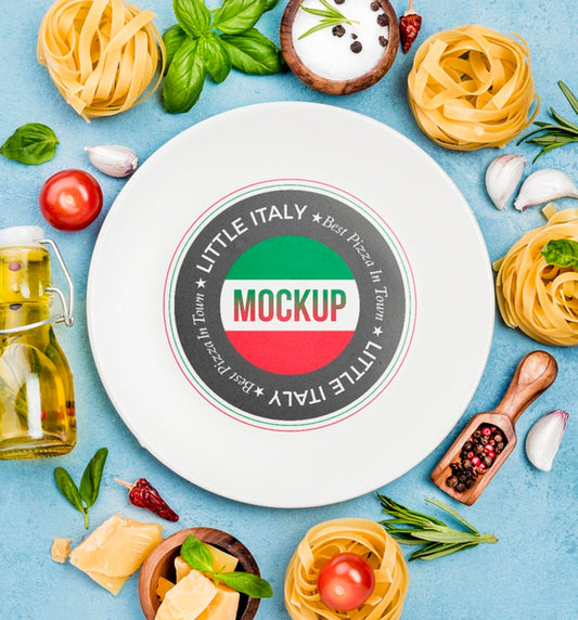 Free Top View Plate And Pasta Arrangement Psd