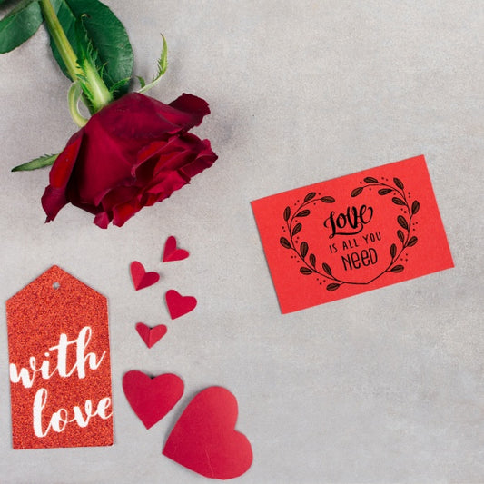 Free Top View Valentines Day Card Mockup Psd