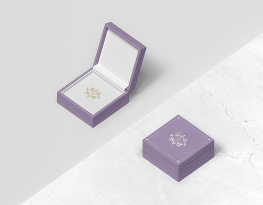 Free Top View Violet Gift Box With Cover Psd
