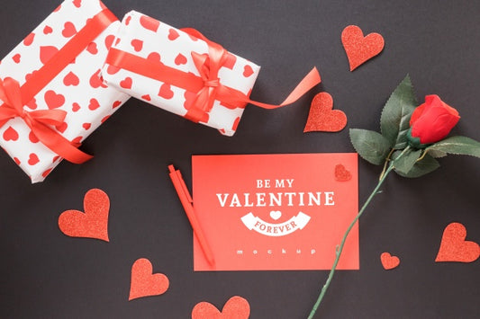Free Valentines Card Mockup With Decorative Composition Psd