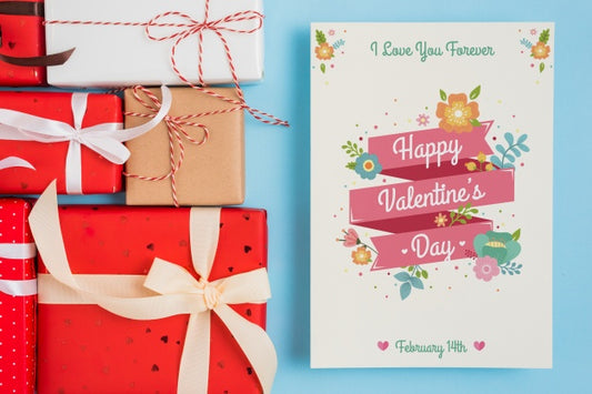 Free Valentines Card Mockup With Presents Psd