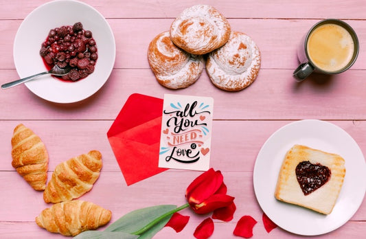 Free Valentines Day Card Mockup With Breakfast Psd