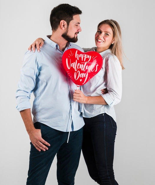 Free Valentine'S Day Couple Concept Mock-Up Psd