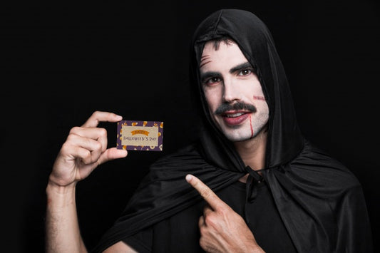 Free Vampire Presenting Business Card Psd