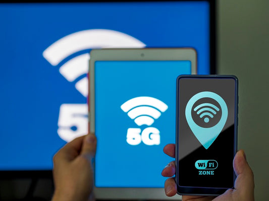 Free Variety Of Mobile Devices With Wi-Fi 5G Connection Psd