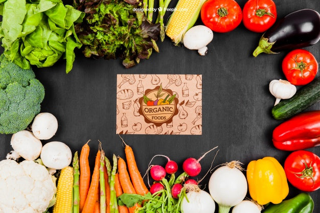 Free Vegetables Mockup With Cardboard In Middle Psd – CreativeBooster