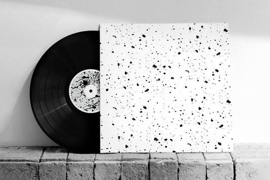 Free Vinyl Record Cover Mockup With Ink Brush Pattern Psd
