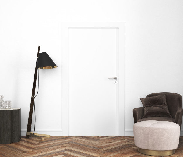 Free Wall With Blank Door Mockup Psd