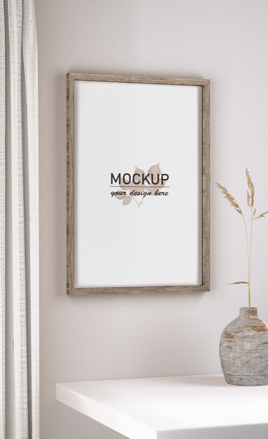 Free Wall With Frame Mock-Up And Vase Psd