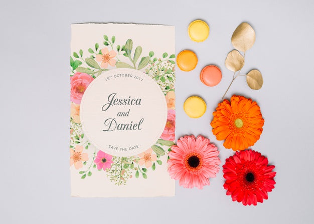 Free Wedding Invitation Mockup With Floral Concept Psd